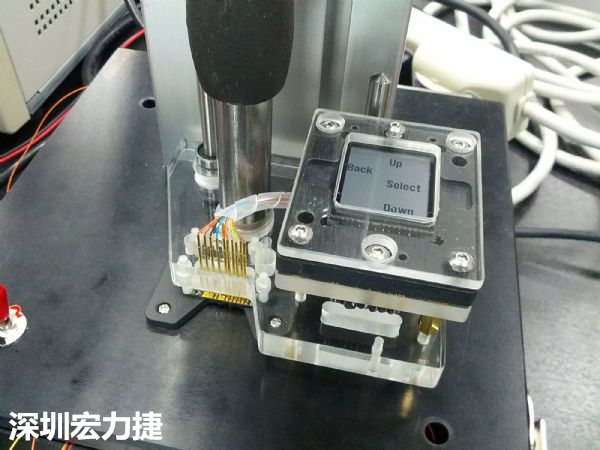 使用精密接点探针，可快速检测电路板的线路导通品质与状况。