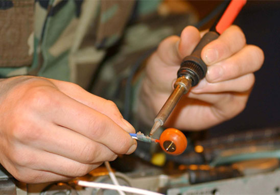 PCBA加工中遇到焊接不良元器件应该怎么办？